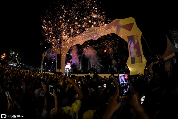 Thiago Aquino atrai multidão para segunda noite de "São João se Encontra com Pedrão". 128