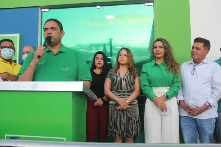 Prefeita Cordelia Torres inaugura moderno Centro de Especialidades em Saúde em Eunápolis 18