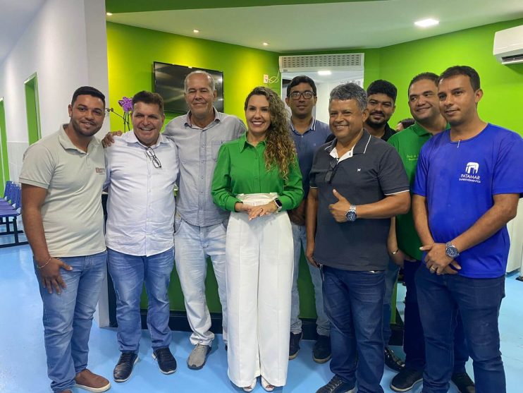 Prefeita Cordelia Torres inaugura moderno Centro de Especialidades em Saúde em Eunápolis 40