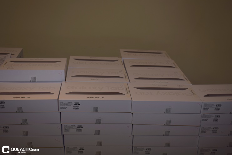 Prefeita entrega mais de 170 tablets para modernizar trabalho dos agentes comunitários de saúde 25