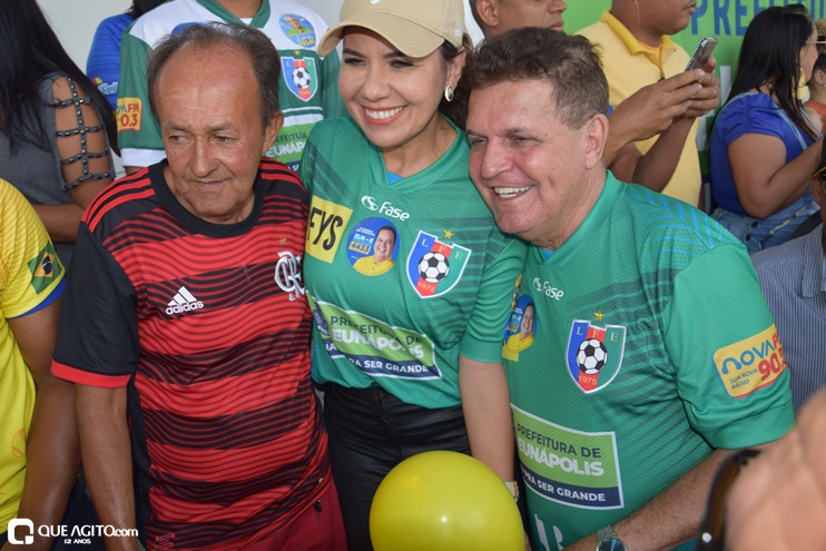 Prefeita Cordélia Torres prestigia jogo Eunápolis x Itamaraju no Estádio Araujão 92