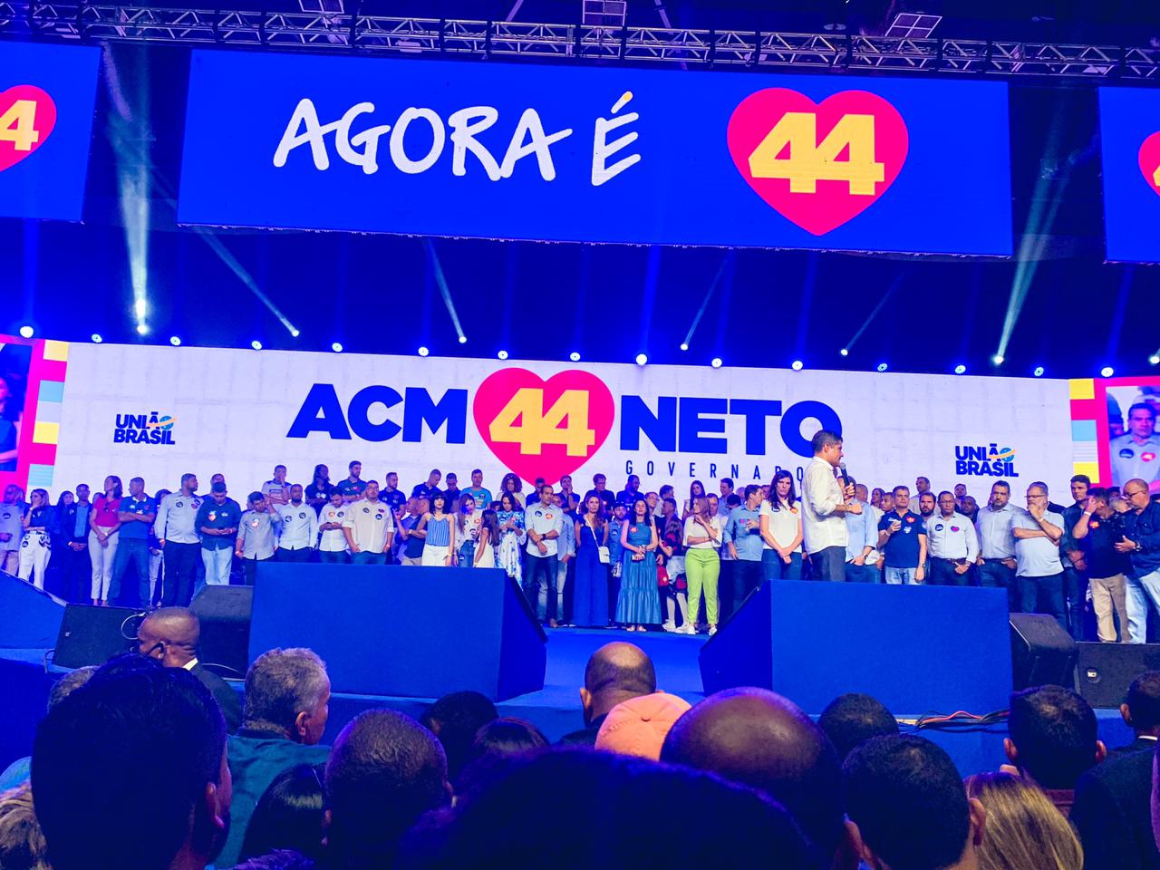 Prefeita de Eunápolis participa da convenção que lançou ACM Neto como candidato a governador da Bahia 10