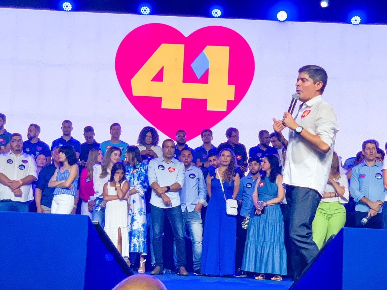 Prefeita de Eunápolis participa da convenção que lançou ACM Neto como candidato a governador da Bahia 29