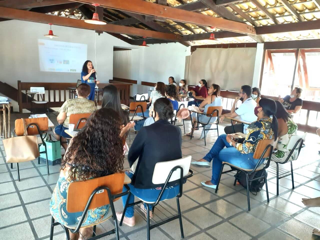 Novos professores recebem formação sobre surdez 5