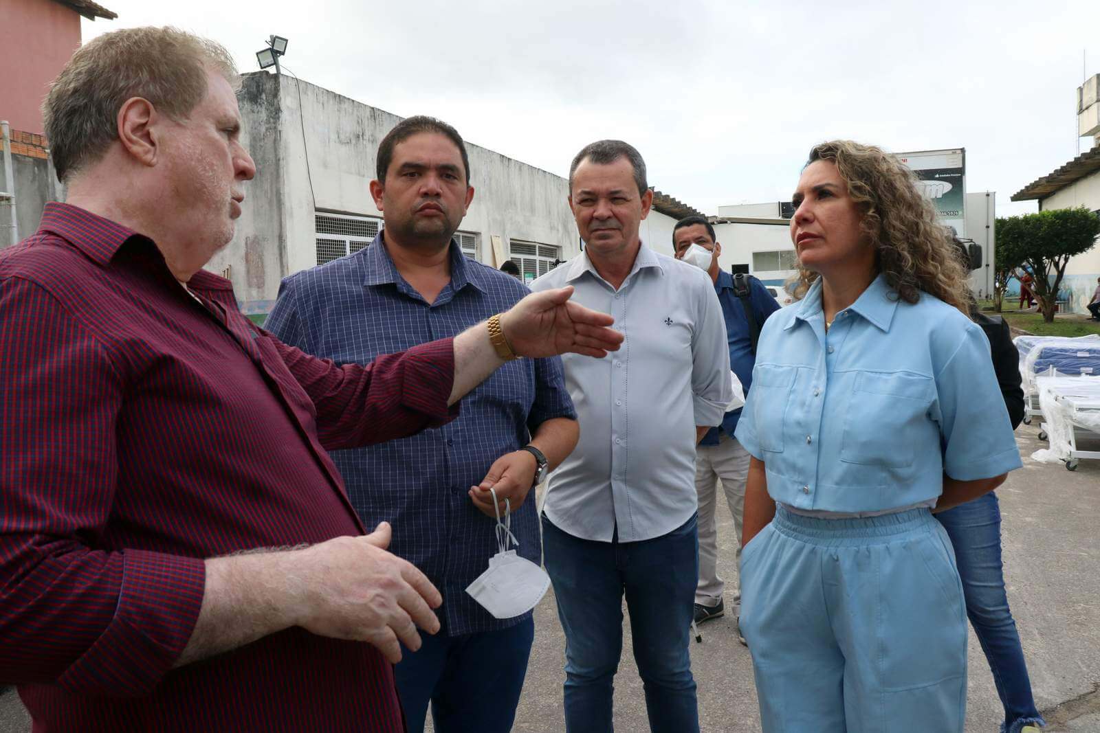 Hospital Regional recebe equipamentos de última geração; prefeita Cordélia Torres acompanha entrega 6