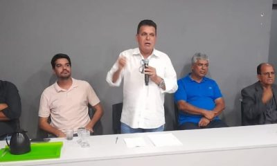 Paulo Dapé conduz reunião reafirmando apoio à candidatura de Robinho 24