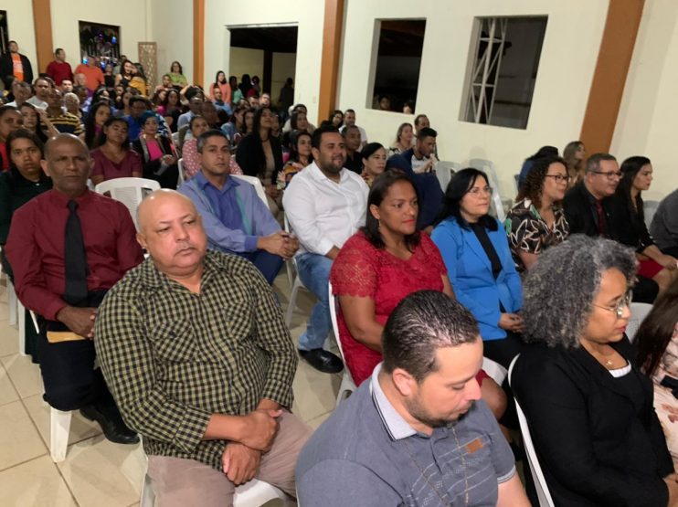 Guaratinga: Abertura do aniversário da cidade tem muito louvor com Intimidade da Adoração 14