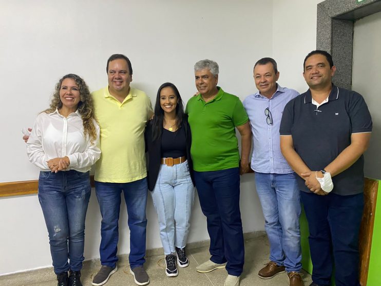 Cordélia Torres recepciona Elmar Nascimento e Robinho para visita a equipamentos de saúde 11
