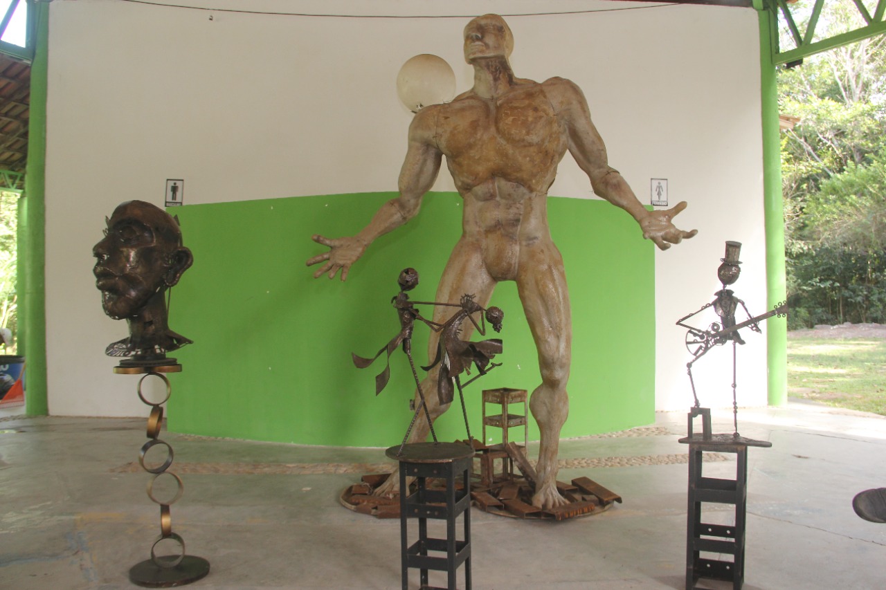 Prefeitura de Eunápolis promove primeiro curso de escultura do município 6