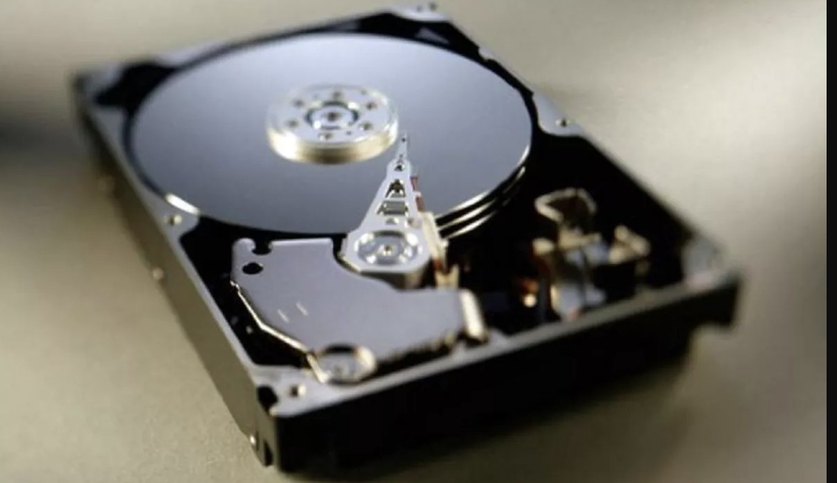 Vídeo de Janet Jackson é considerado ameaça digital após travar HDs 5