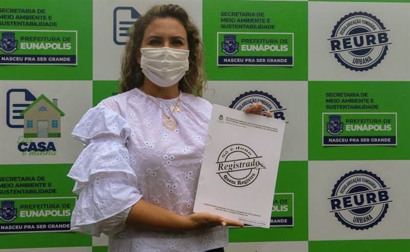 Prefeitura de Eunápolis realiza sonho de moradores com entrega de títulos da REURB nesta quarta-feira 6