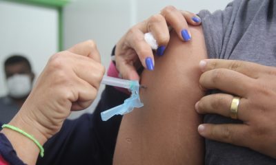 Dia de intensificação de vacinação é sucesso de público com quase 2 mil pessoas imunizadas 28
