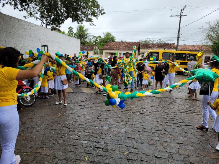 Governo Municipal celebra 7 de Setembro com atos cívicos em Itagimirim e União Baiana; confira as fotos 11