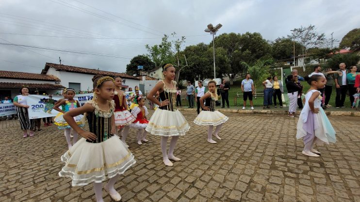 Governo Municipal celebra 7 de Setembro com atos cívicos em Itagimirim e União Baiana; confira as fotos 81