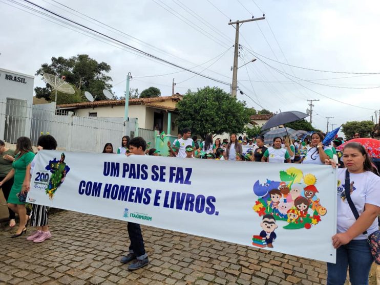 Governo Municipal celebra 7 de Setembro com atos cívicos em Itagimirim e União Baiana; confira as fotos 129