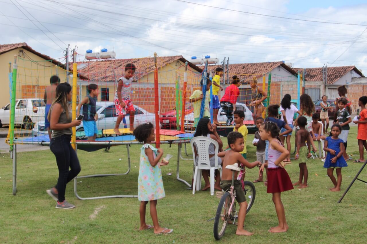 Centenas de moradores comemoram cinco anos de fundação do Arnaldão no “Prefeitura Itinerante” 8