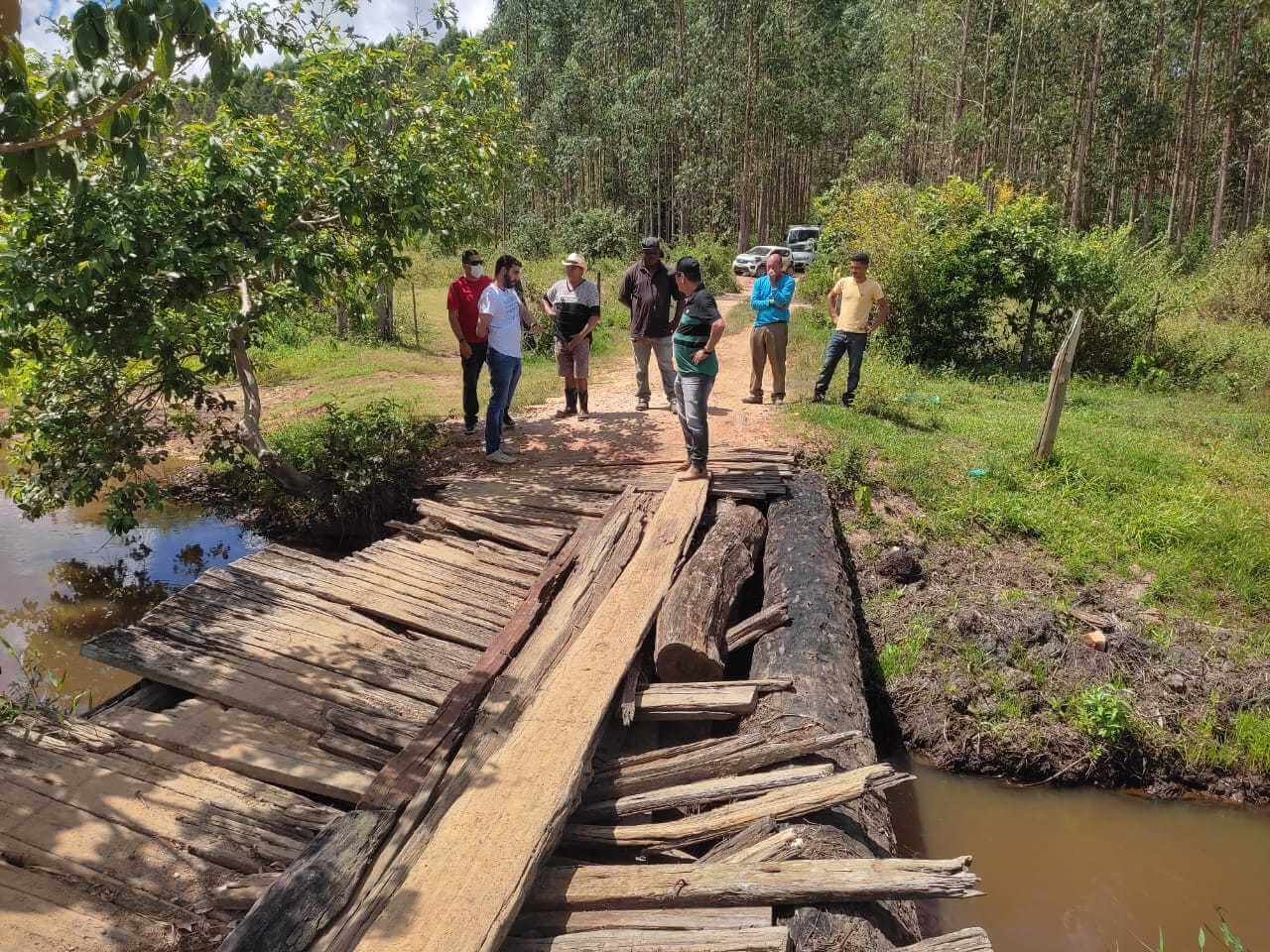 Prefeita Cordélia Torres entrega importantes obras na zona rural de Eunápolis 9