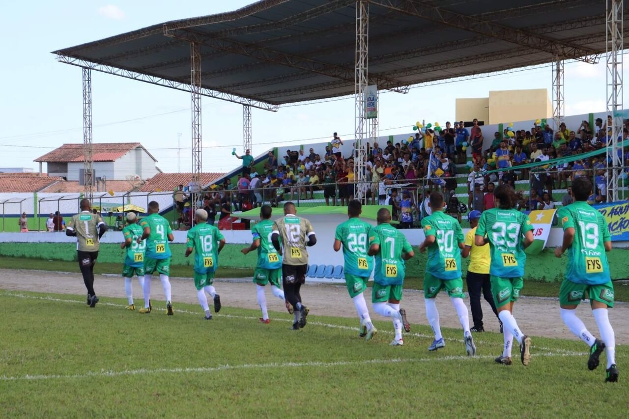 Intermunicipal: jogo entre Eunápolis e Santo Antônio de Jesus termina em empate 5