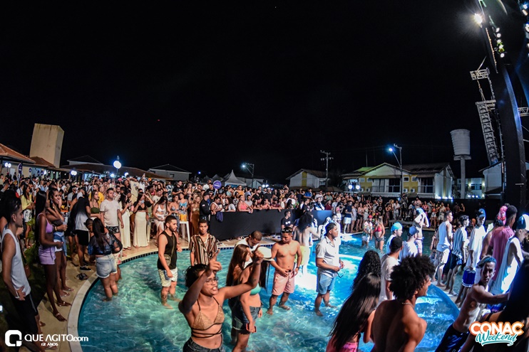 Pool Party do Conac contou com mega estrutura e show de Papazoni e O Tubarão 187