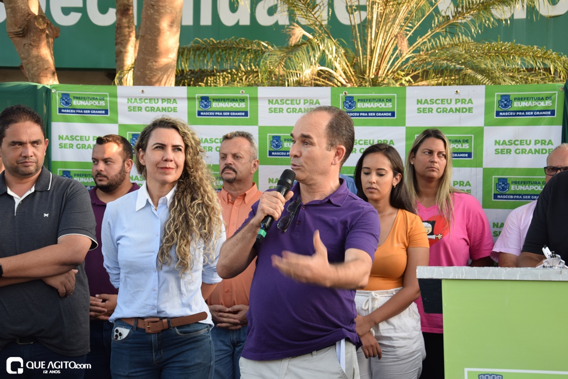 Prefeita Cordélia Torres assina ordem de serviço para requalificação do Centro de Especialidades Odontológicas 14