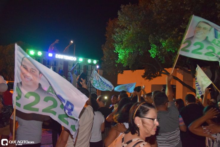 Multidão lota ruas de Itagimirim em caminhada e encontrão com Vitor Azevedo 229