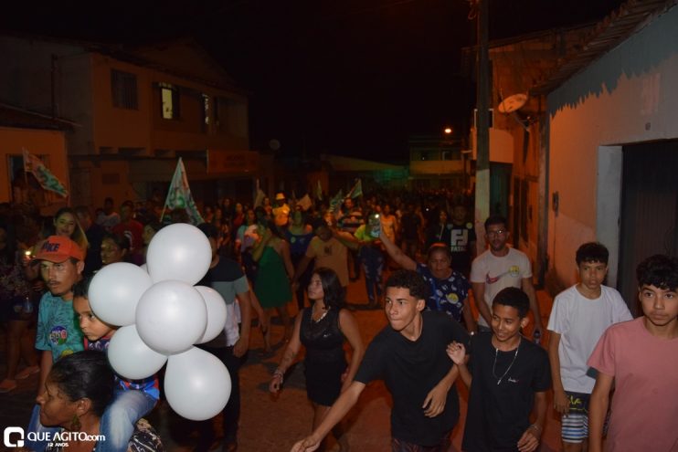 Multidão lota ruas de Itagimirim em caminhada e encontrão com Vitor Azevedo 235