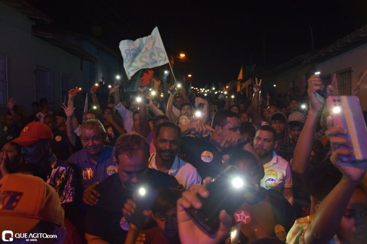 Multidão lota ruas de Itagimirim em caminhada e encontrão com Vitor Azevedo 243