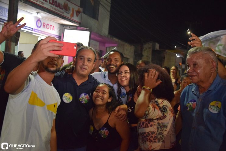 Multidão lota ruas de Itagimirim em caminhada e encontrão com Vitor Azevedo 246