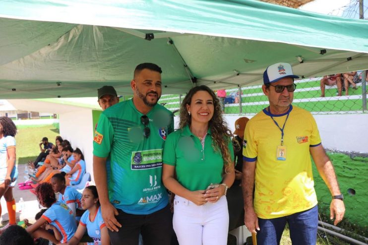WhatsApp Image 2022-09-05 at 14.12.46 (1) Prefeita Cordélia Torres prestigia final do Campeonato Feminino de Futebol no Estádio Araujão 15