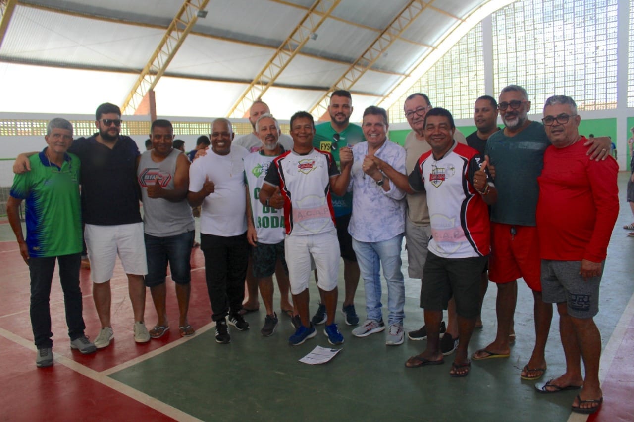 Prefeita Cordélia Torres prestigia final do Campeonato Feminino de Futebol no Estádio Araujão 9