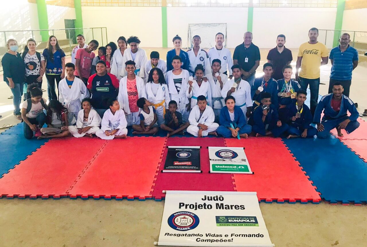 Estudantes eunapolitanos conquistam importantes resultados nos Jogos Estudantis Baiano de Judô 9