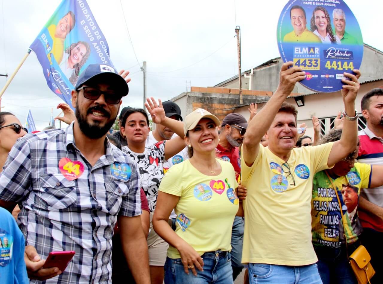 Cordélia e Paulo Dapé lideram grandiosa caminhada em prol dos seus candidatos para as eleições 2022 5