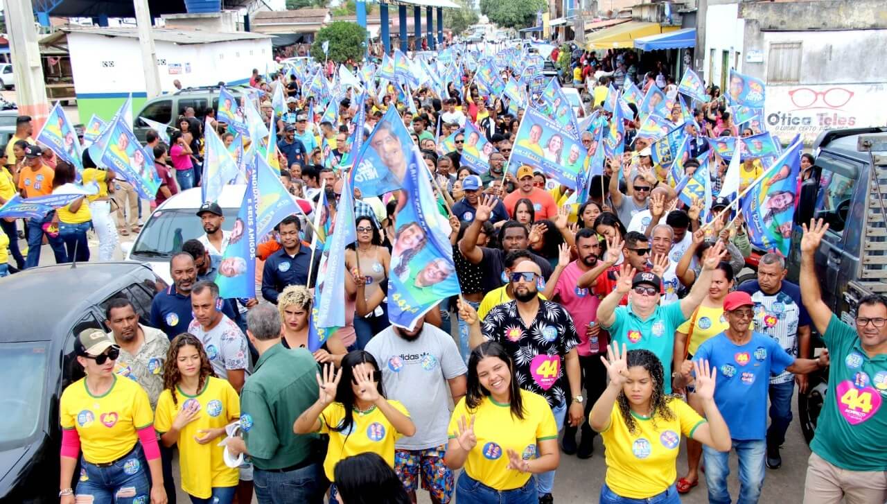 Cordélia e Paulo Dapé lideram grandiosa caminhada em prol dos seus candidatos para as eleições 2022 16