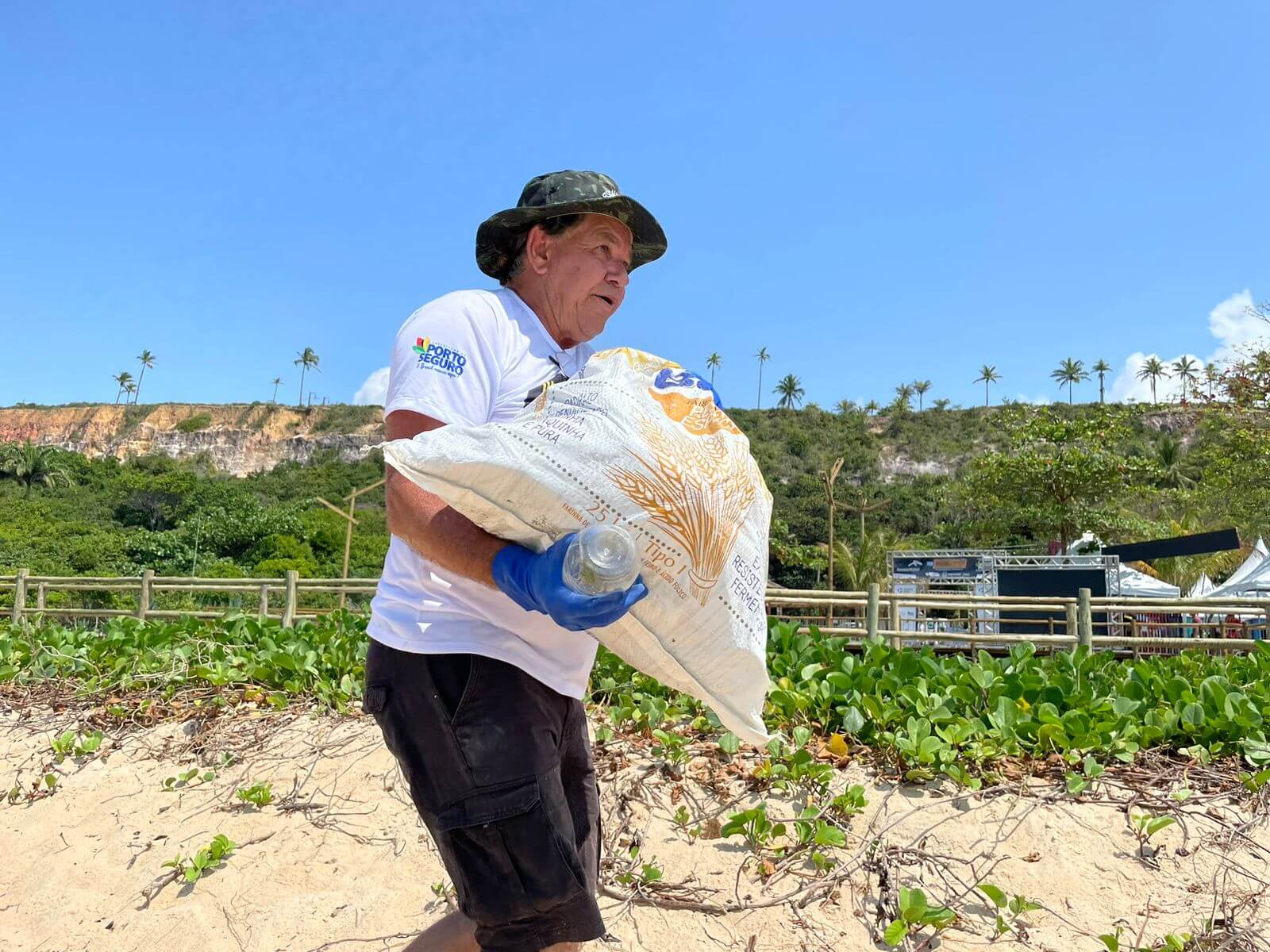 Porto Seguro participa do Dia Mundial da Limpeza 8