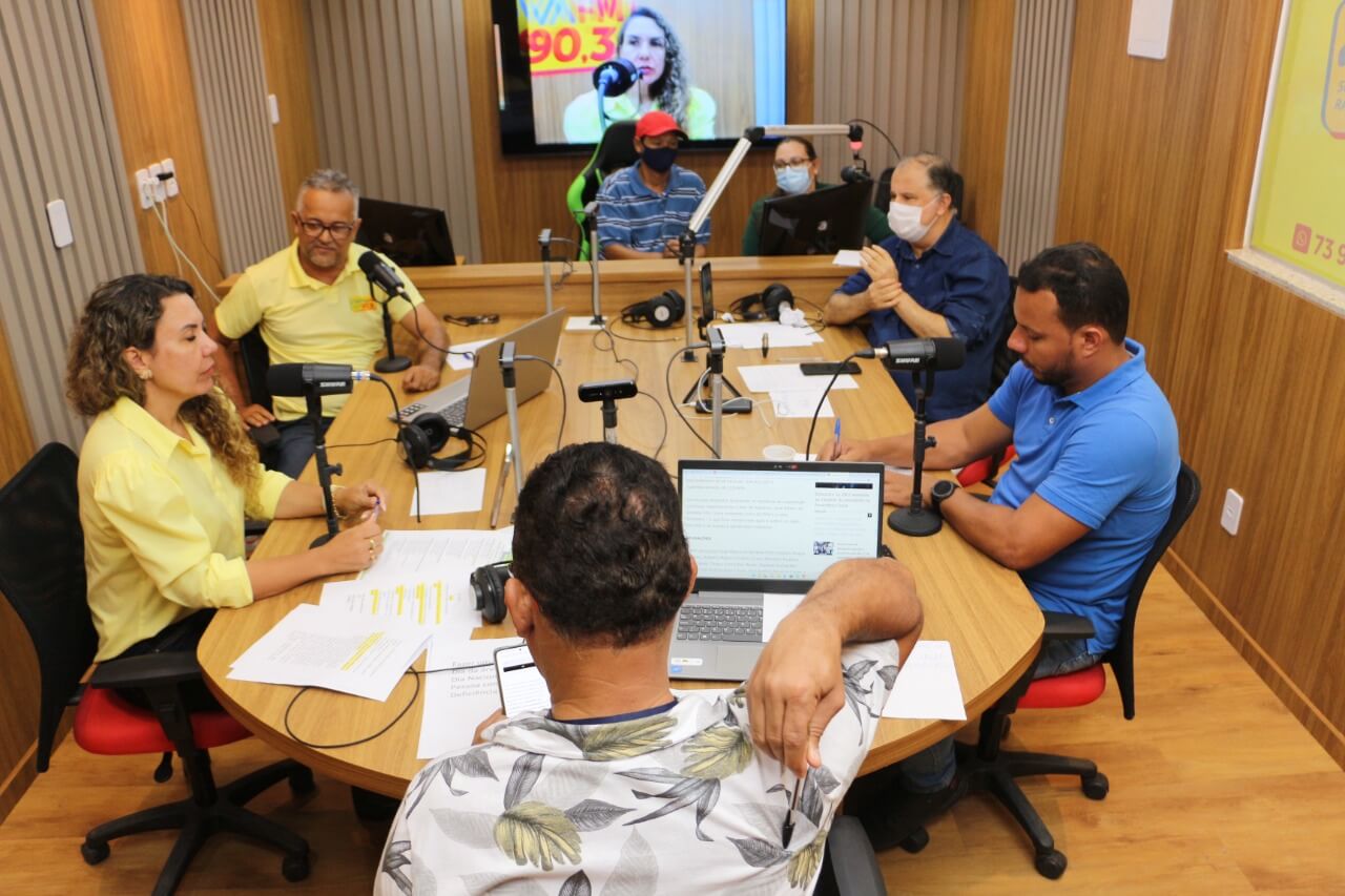 Prefeita Cordelia concede entrevista a emissora de rádio e fala dos avanços da sua gestão 23