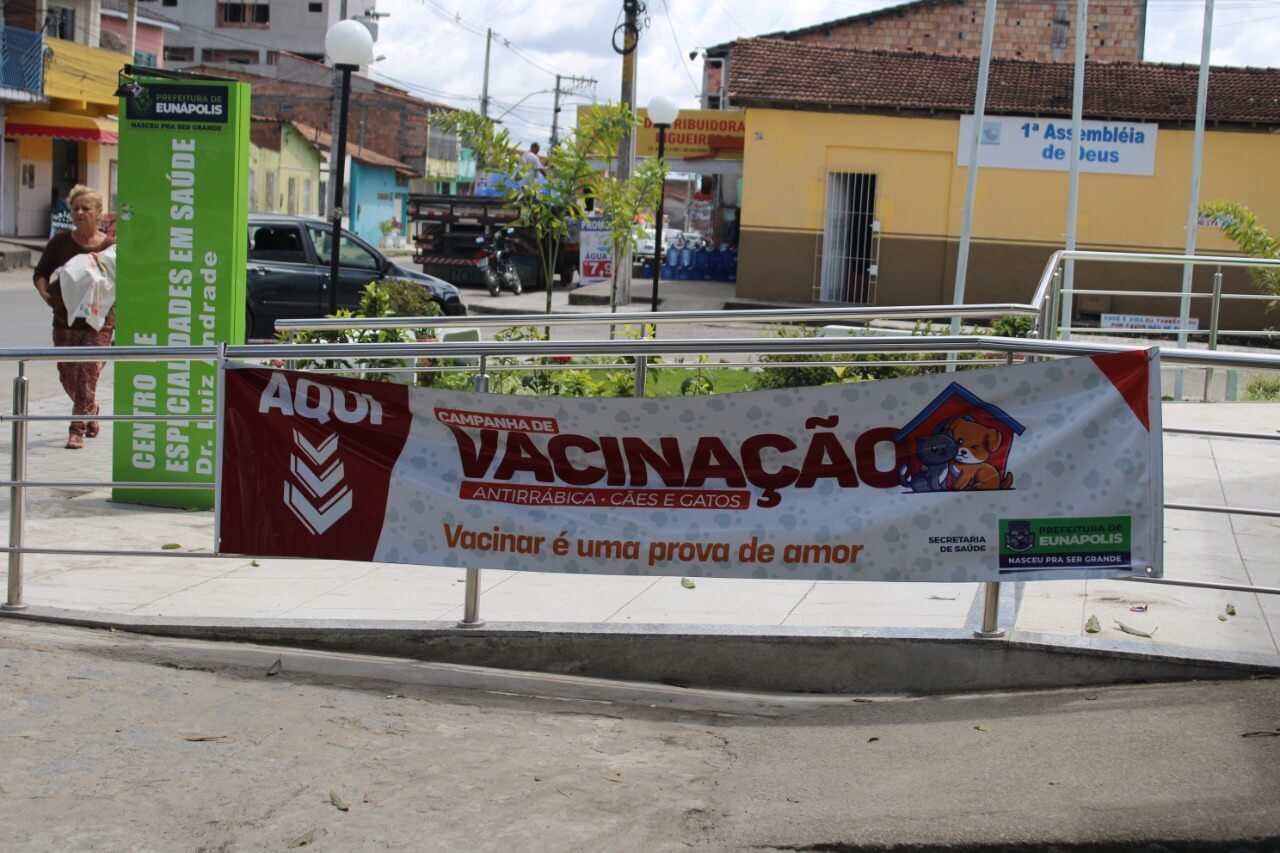 Dia de intensificação da Campanha de Vacinação Antirrábica imuniza cerca de 10 mil animais 5