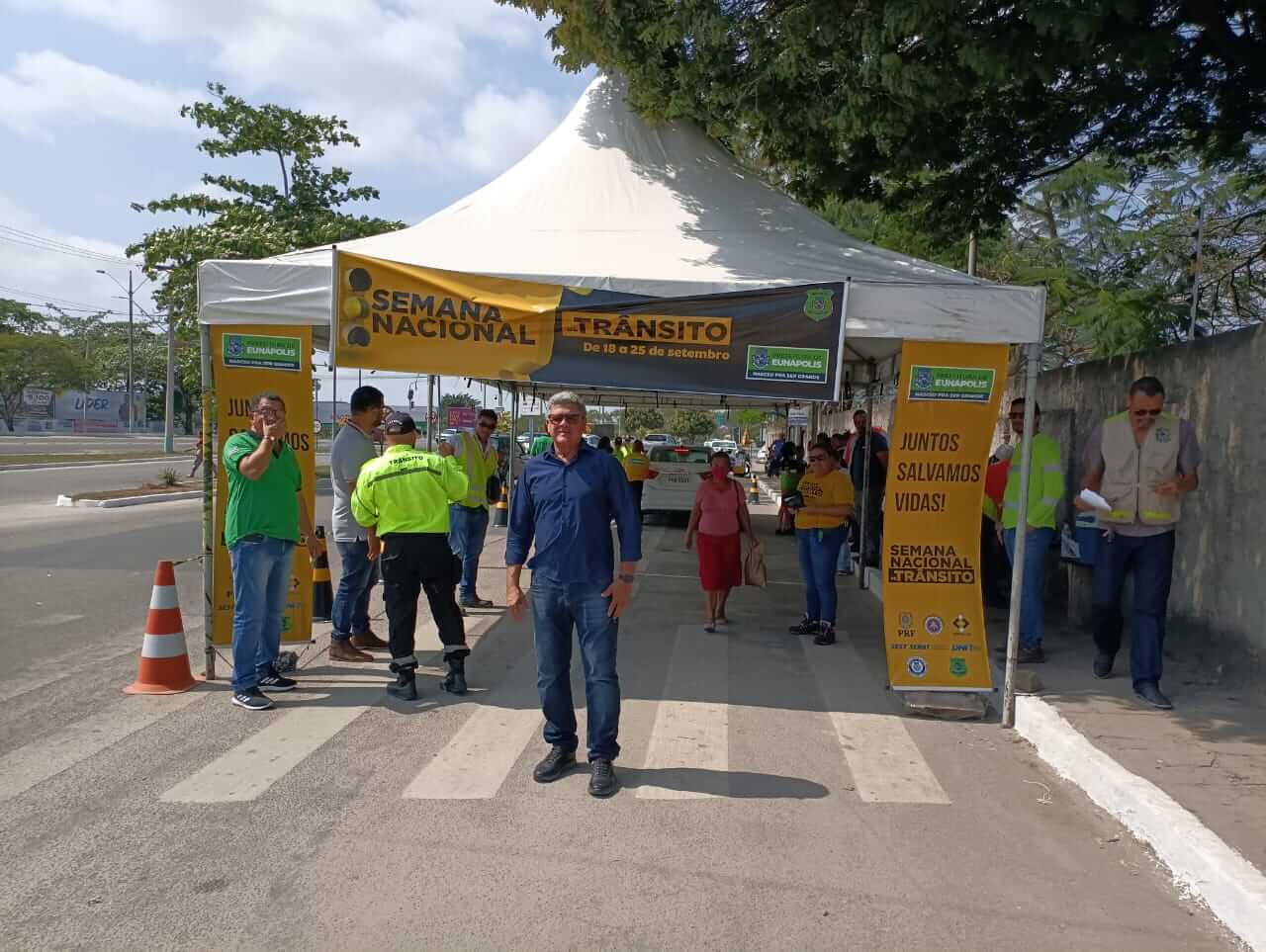 Encerramento da Semana Nacional de Trânsito reúne órgãos de segurança pública em blitz no centro de Eunápolis 10