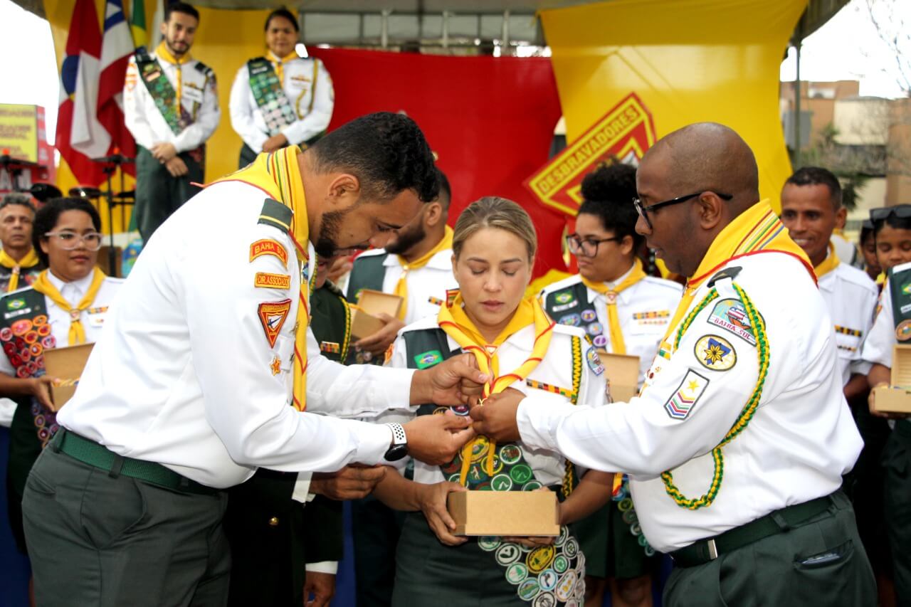 Prefeita Cordélia Torres prestigia etapa final da Copa do Descobrimento de Motocross em Eunápolis 13