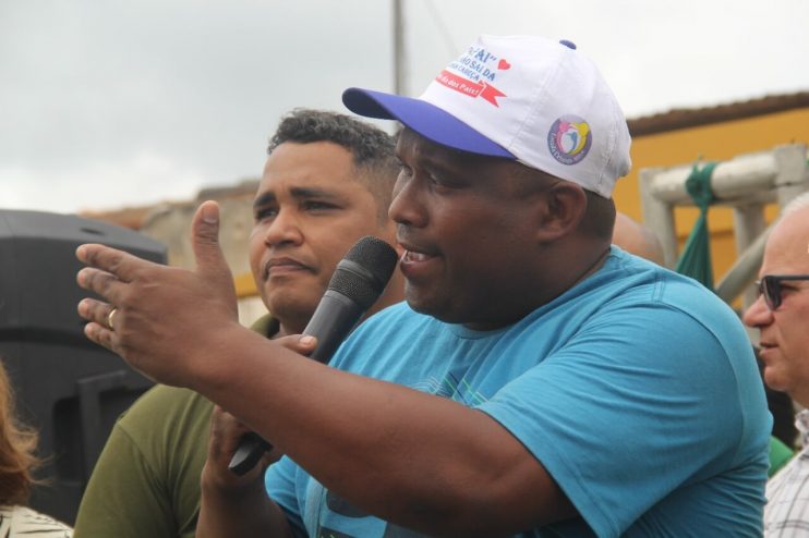 Prefeita entrega pavimentação na Rua do Vento e assina ordem de serviço para outras sete ruas do Moisés Reis 14