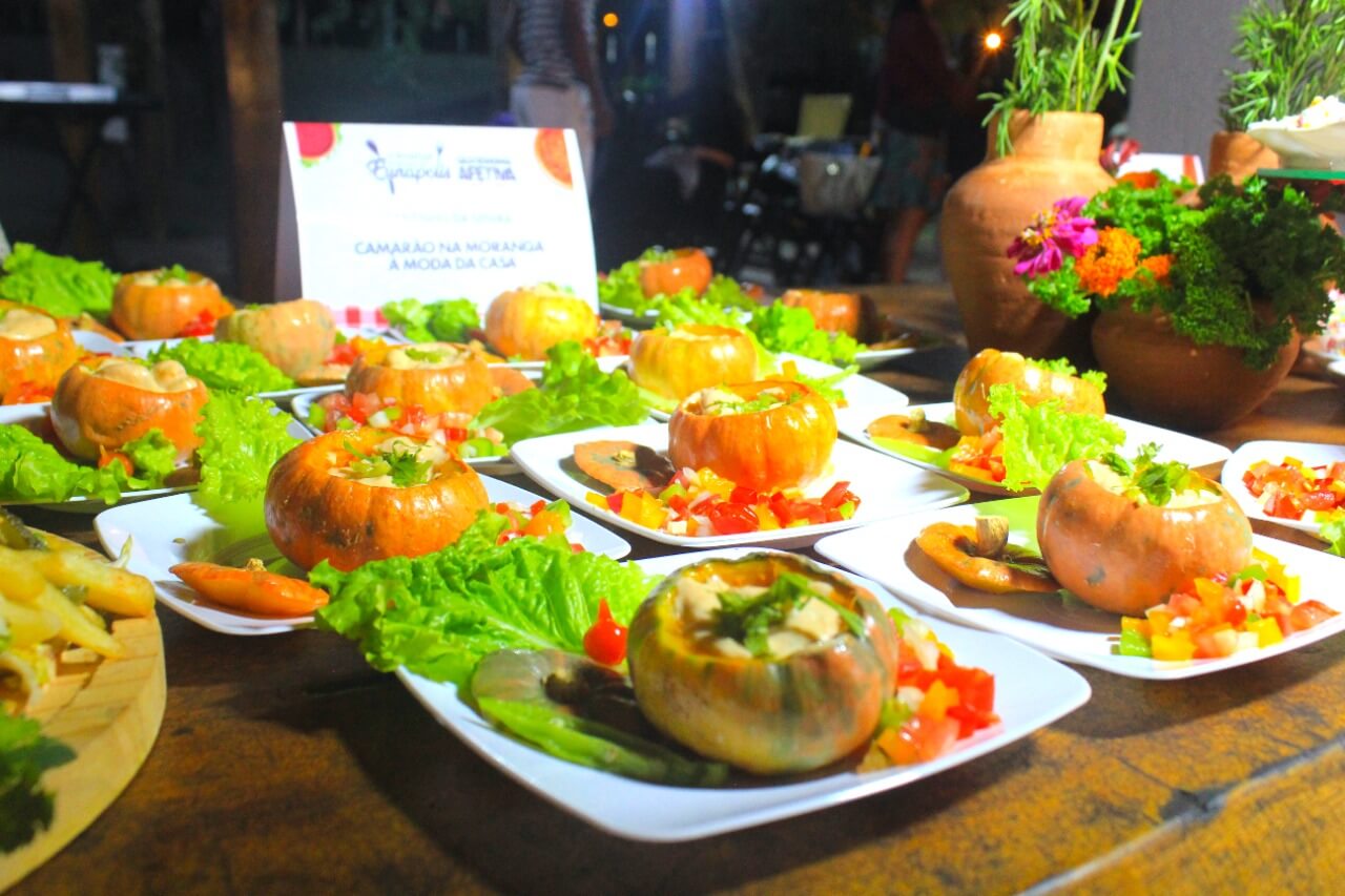 Festival Gastronômico se consagra como importante evento de promoção do comércio alimentício de Eunápolis 39