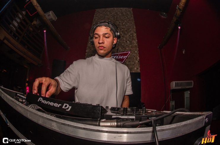 Hot: Enimes Party é marcado por muito funk 142