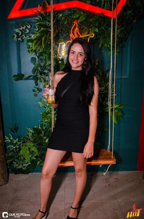 Hot: Enimes Party é marcado por muito funk 152