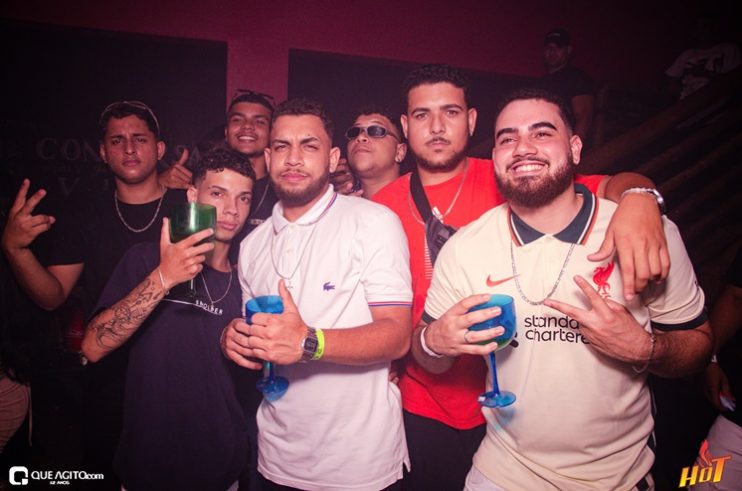 Hot: Enimes Party é marcado por muito funk 161