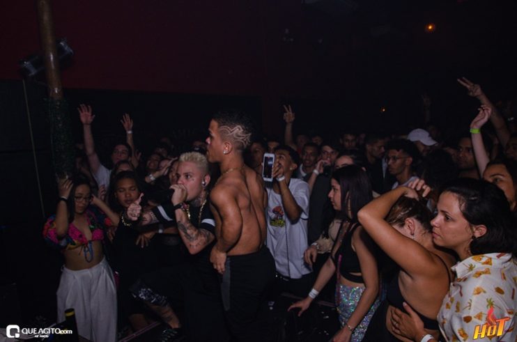 Hot: Enimes Party é marcado por muito funk 169
