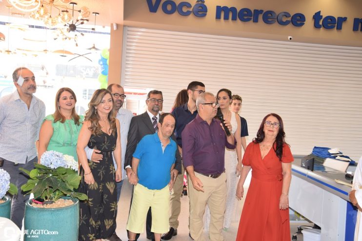 Representantes da gestão municipal prestigiam inauguração da loja Pai Mendonça em Eunápolis 40
