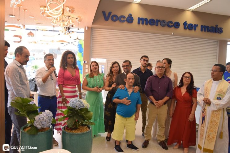 Representantes da gestão municipal prestigiam inauguração da loja Pai Mendonça em Eunápolis 51