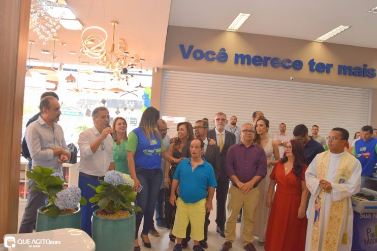 Representantes da gestão municipal prestigiam inauguração da loja Pai Mendonça em Eunápolis 55