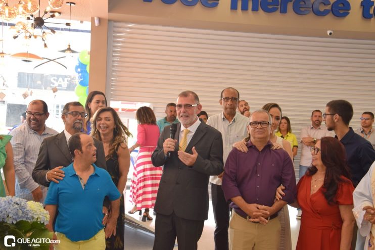 Representantes da gestão municipal prestigiam inauguração da loja Pai Mendonça em Eunápolis 56