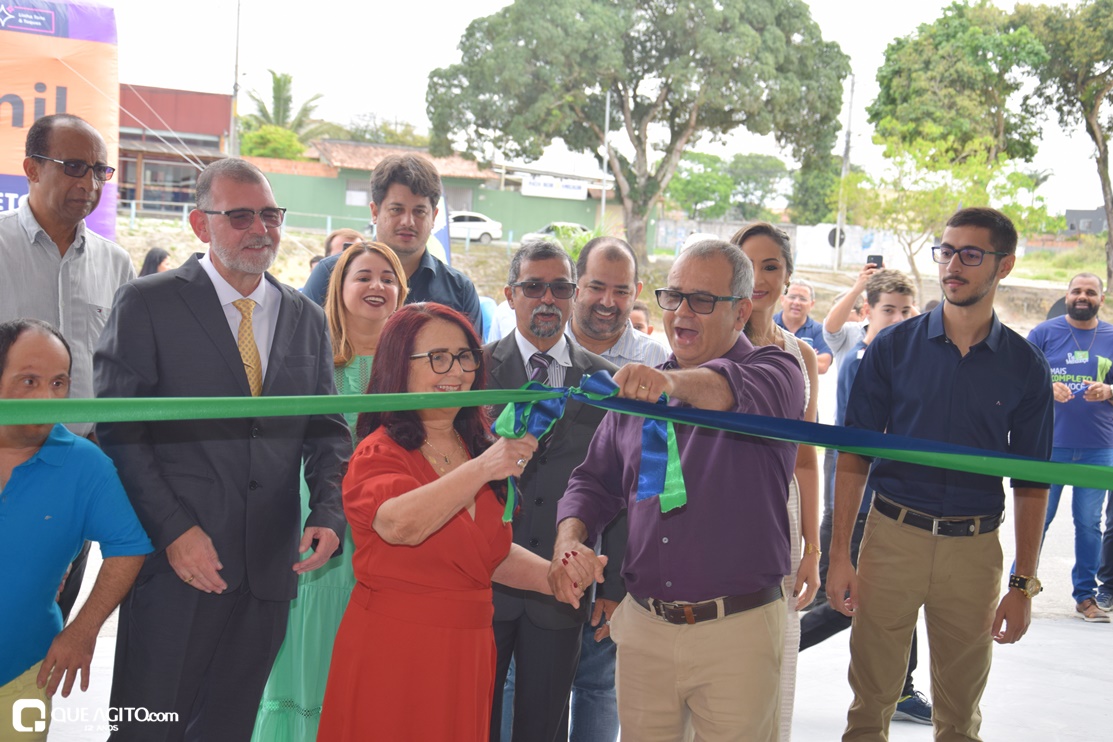 Representantes da gestão municipal prestigiam inauguração da loja Pai Mendonça em Eunápolis 17