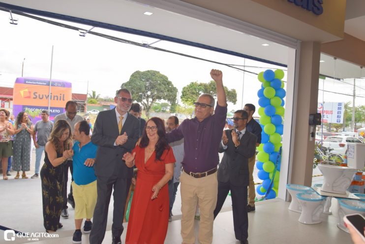 Representantes da gestão municipal prestigiam inauguração da loja Pai Mendonça em Eunápolis 69
